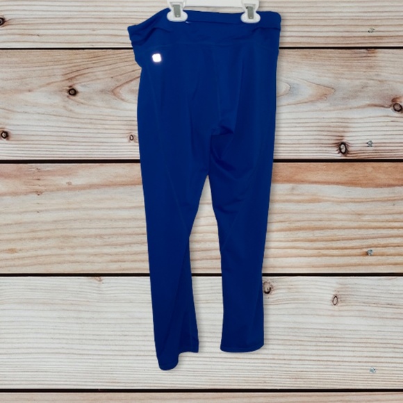 Royal blue leggings with pockets - Picture 2 of 5